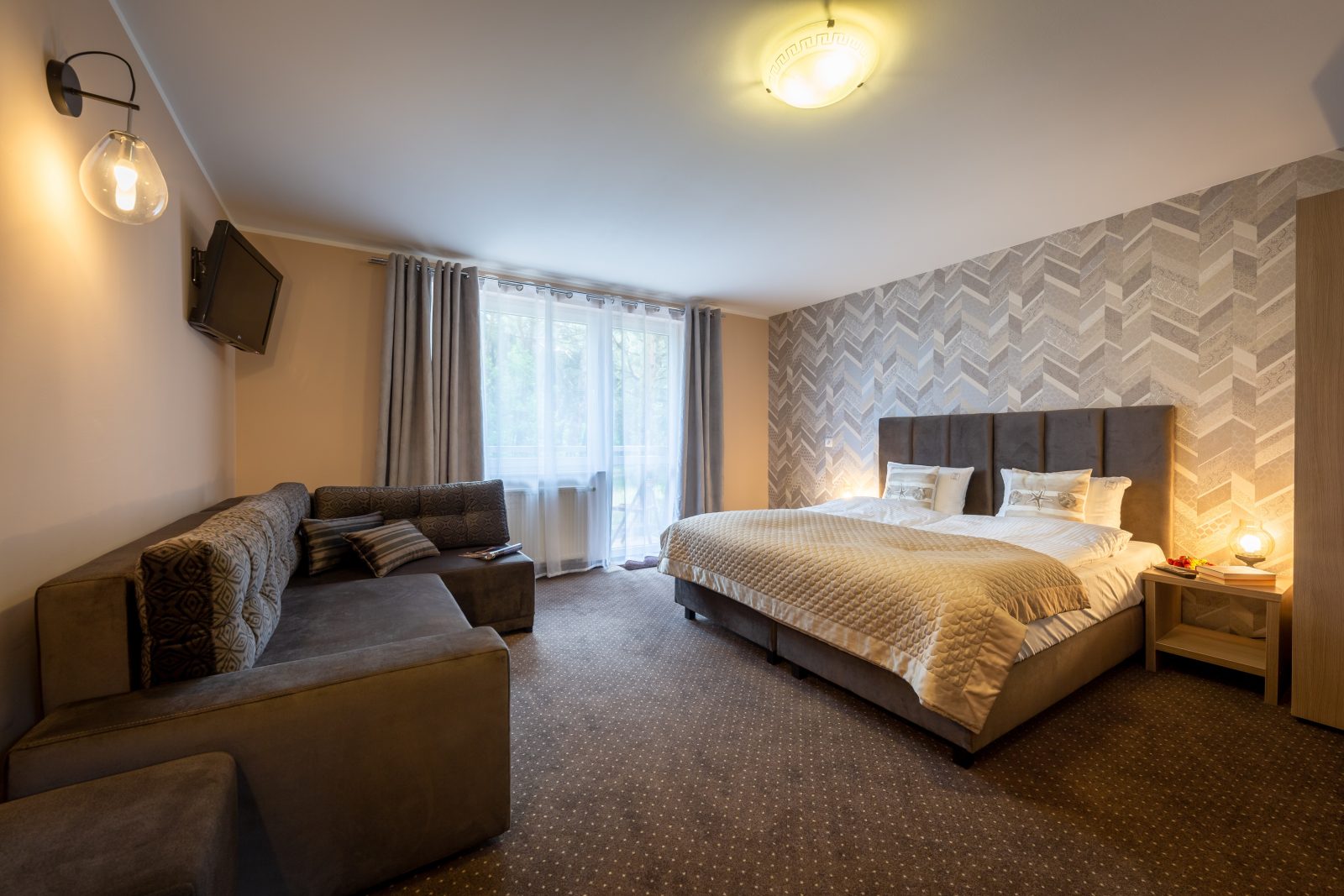 Apartament SUPERIOR z balkonem